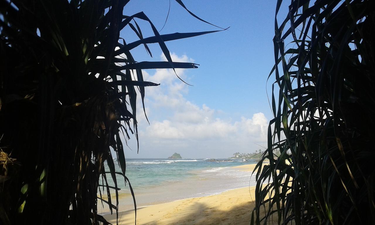 Ram'S Surfing Beach,Midigama East Exterior foto