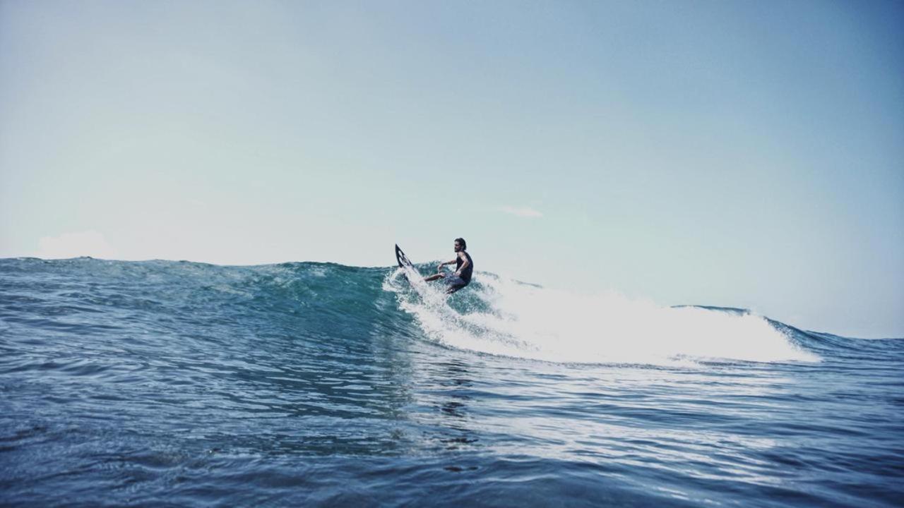 Ram'S Surfing Beach,Midigama East Exterior foto